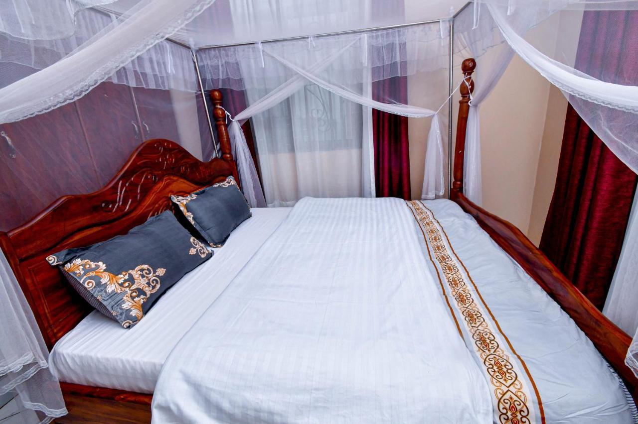 Peace Of Mind Suites Entebbe Dış mekan fotoğraf