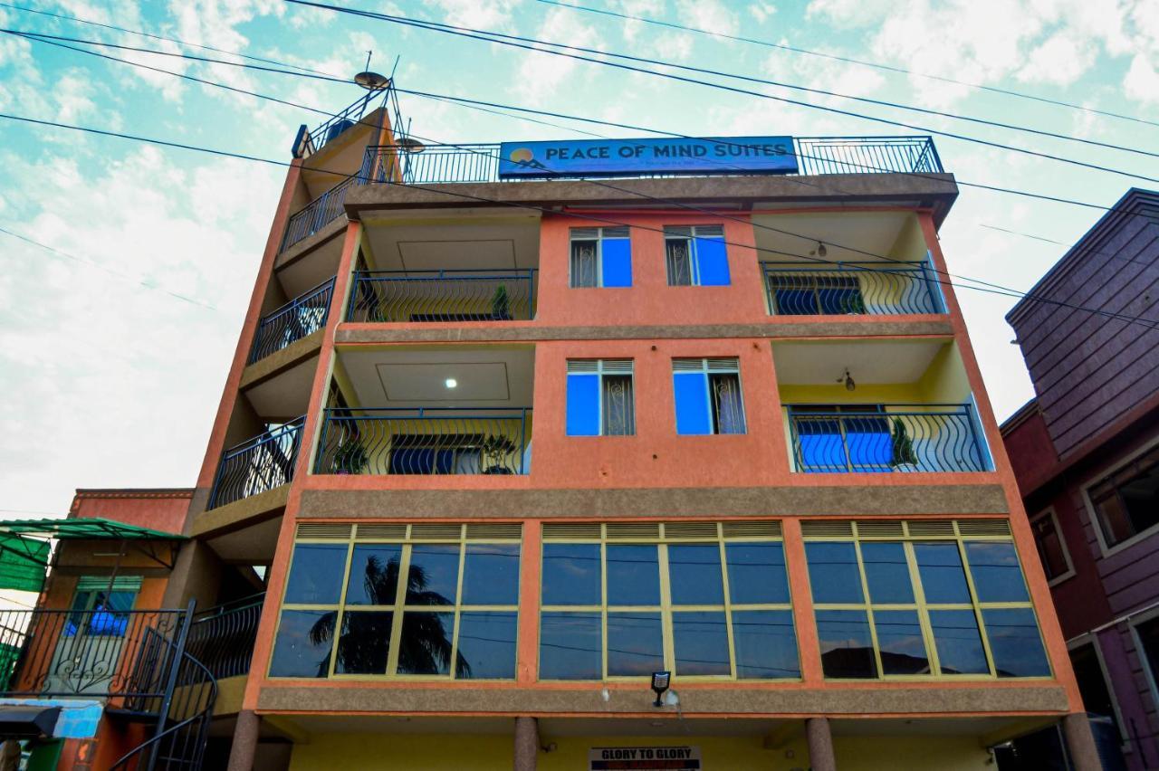 Peace Of Mind Suites Entebbe Dış mekan fotoğraf