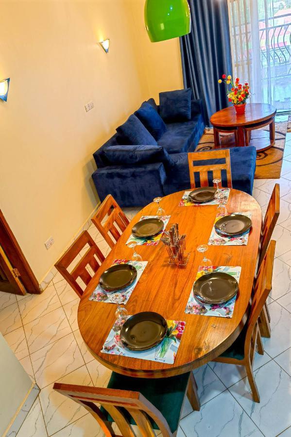 Peace Of Mind Suites Entebbe Dış mekan fotoğraf
